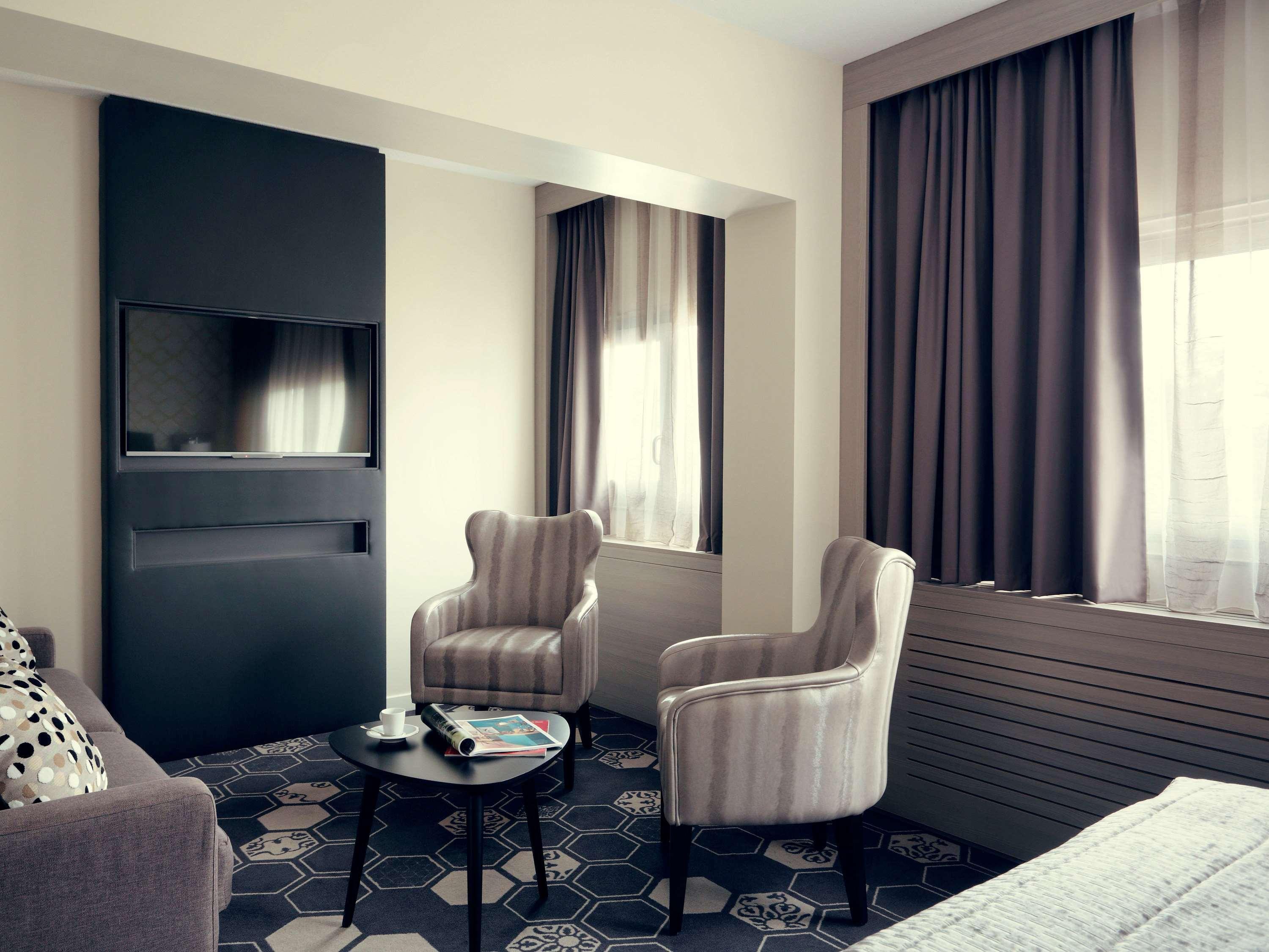 Mercure Orange Centre A7/A9 Exterior photo